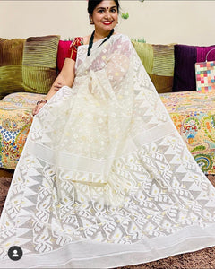 Beauty And Harmony In White Jamdani Saree
