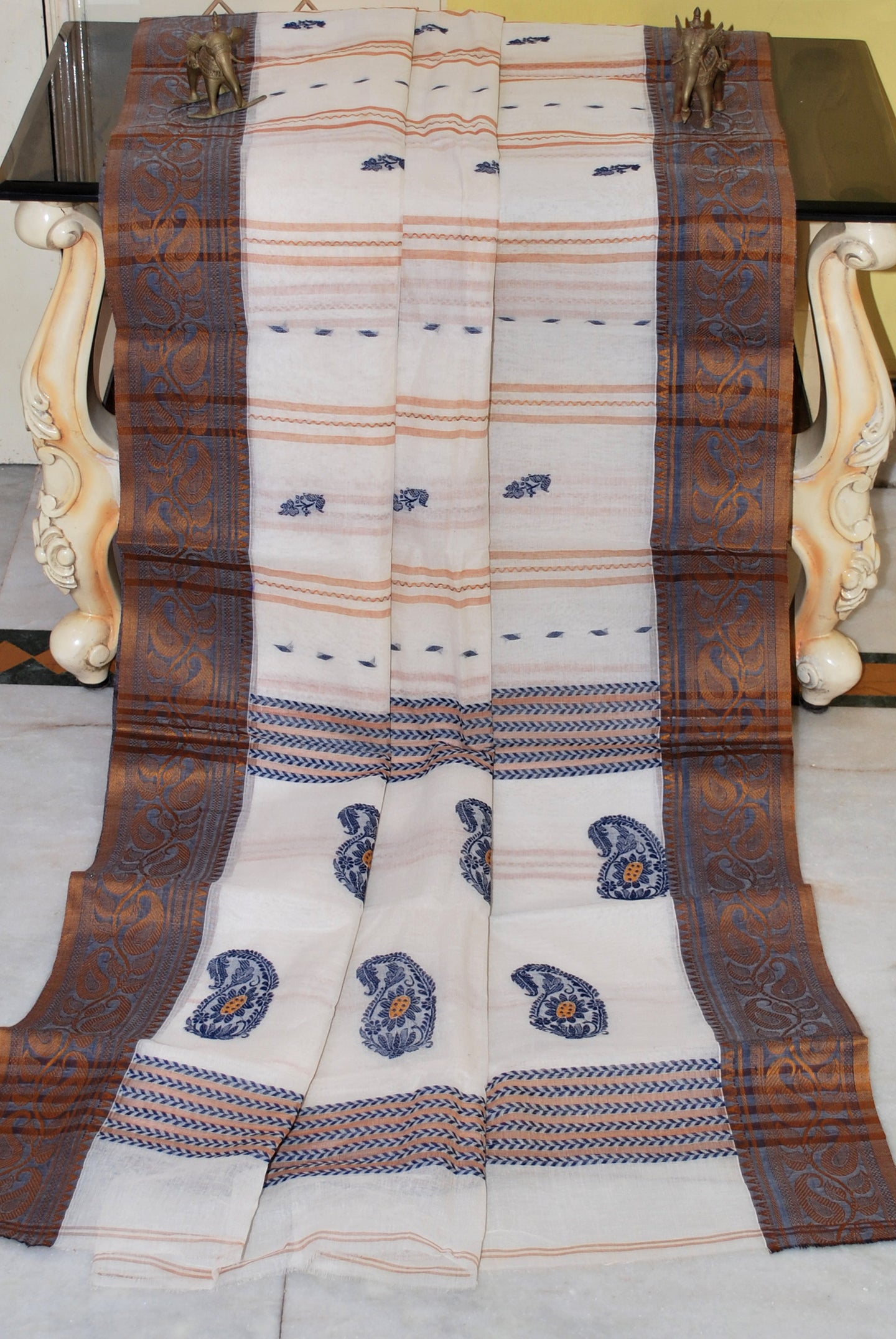 Sil Nakshi Border Bengal Handloom Cotton Bomkai Saree in Stone White, Chrome Gold and Midnight Blue Thread Work