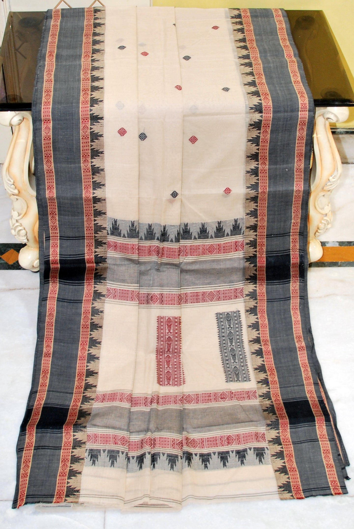 Woven Matta Nakshi Border Premium Quality Bengal Handloom Cotton Saree in Light Beige, Black and Maroon