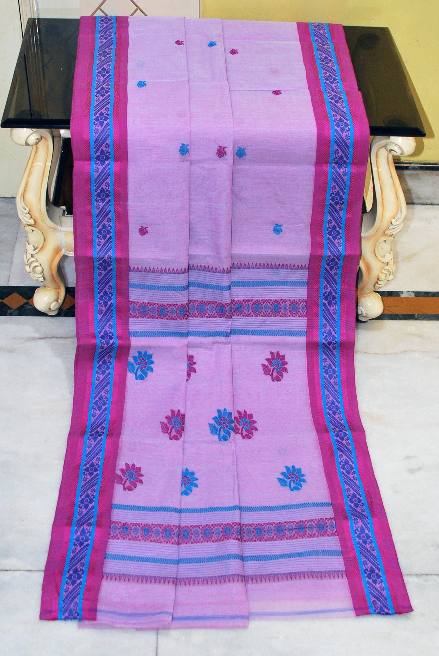 Medium Size Thread Nakshi Border Premium Quality Bengal Handloom Cotton Saree in Lavender, Purple and Blue