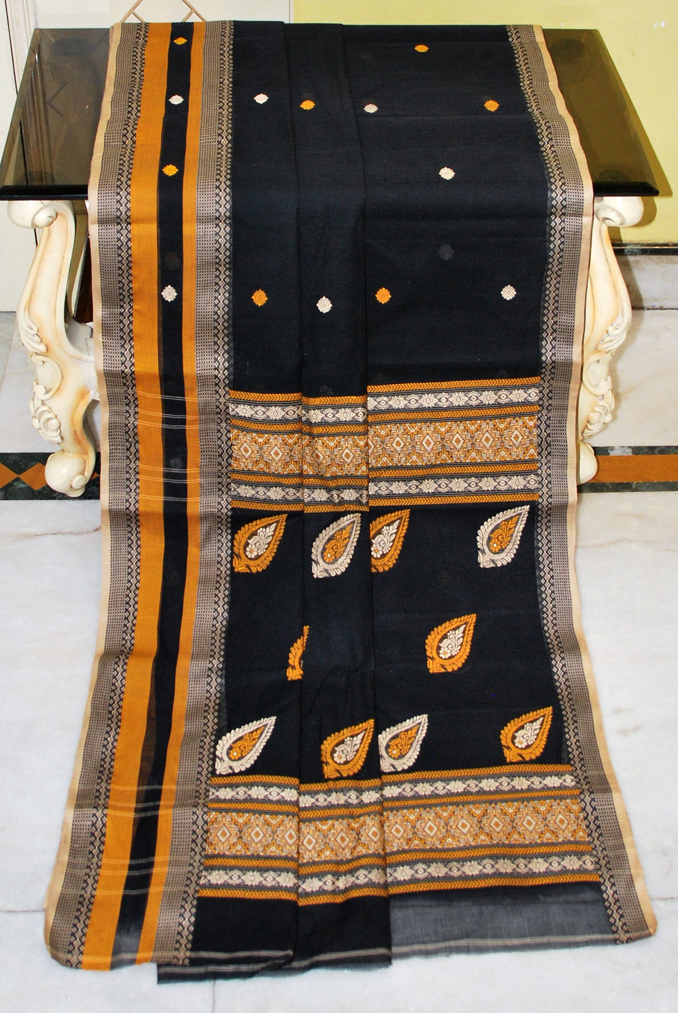 Bengal Handloom Thread Work Bomkai Cotton Saree in Ochre, Black, Beige –  Bengal Looms India