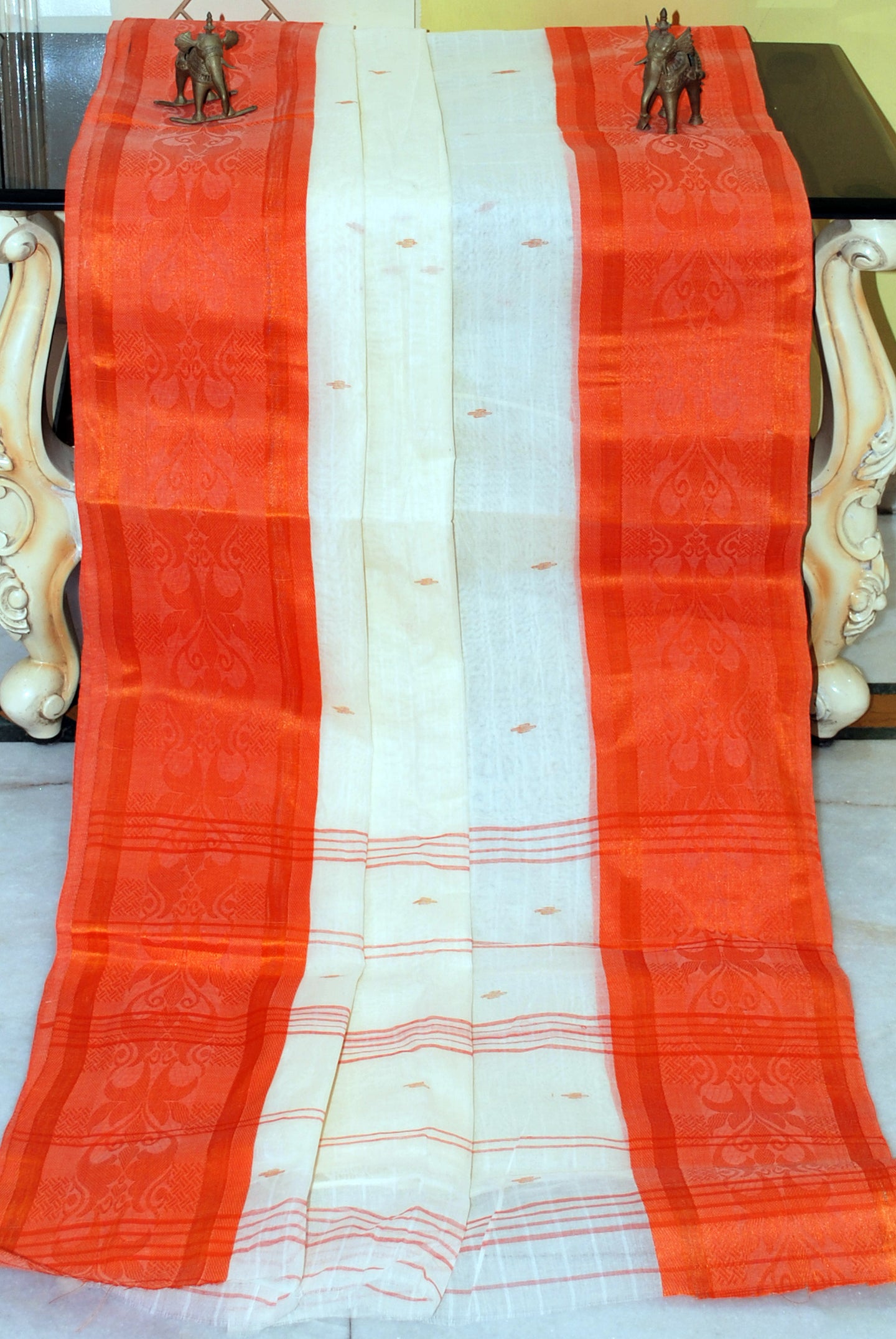 Sil Nakshi Border Bengal Handloom Cotton Saree in Off White and Orange
