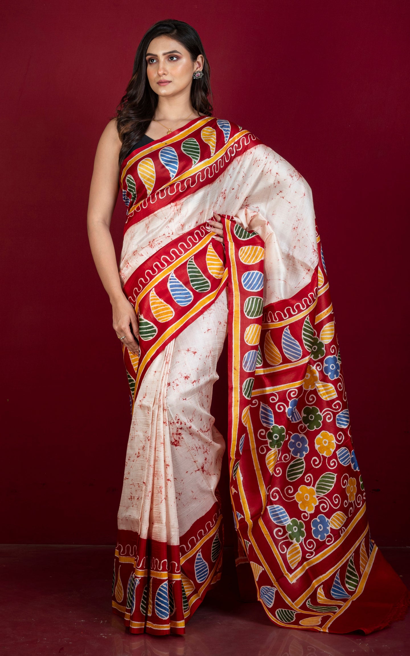 Hand Batik Soft Bishnupuri Pure Silk Saree in Off White, Red and Multicolored