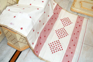 Rhombus Motif Pallu Hand Work Cotton Dhakai Jamdani Saree in Off White, Red and Muted Gold
