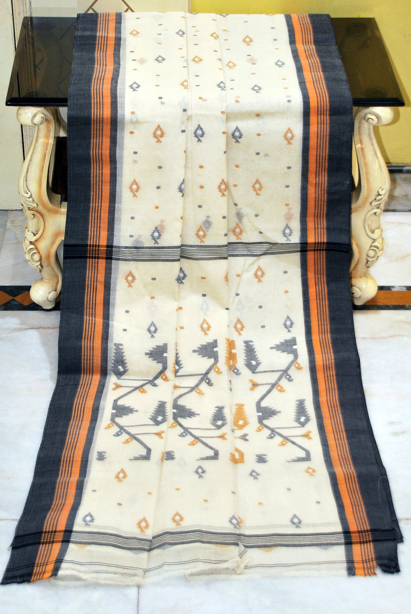 Hand Karat Matta Churi Border Woven Pure Cotton Bengal Jamdani Saree in Off White and Multicolored