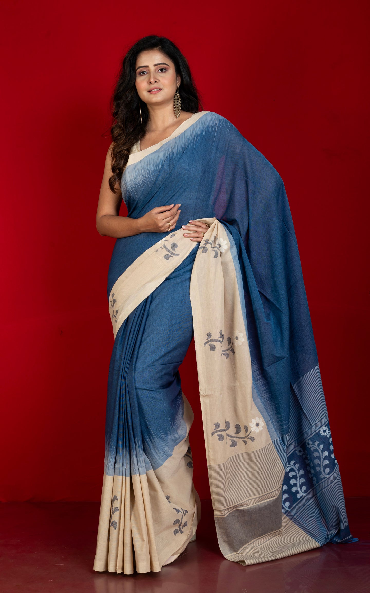 Premium Quality Double Warp Khaddar Kadiyal Skirt Border Jamdani Saree in Catalina Blue, Cashmere Beige, Off White and Black