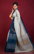Premium Quality Double Warp Khaddar Kadiyal Skirt Border Jamdani Saree in Light Gray and Midnight Blue