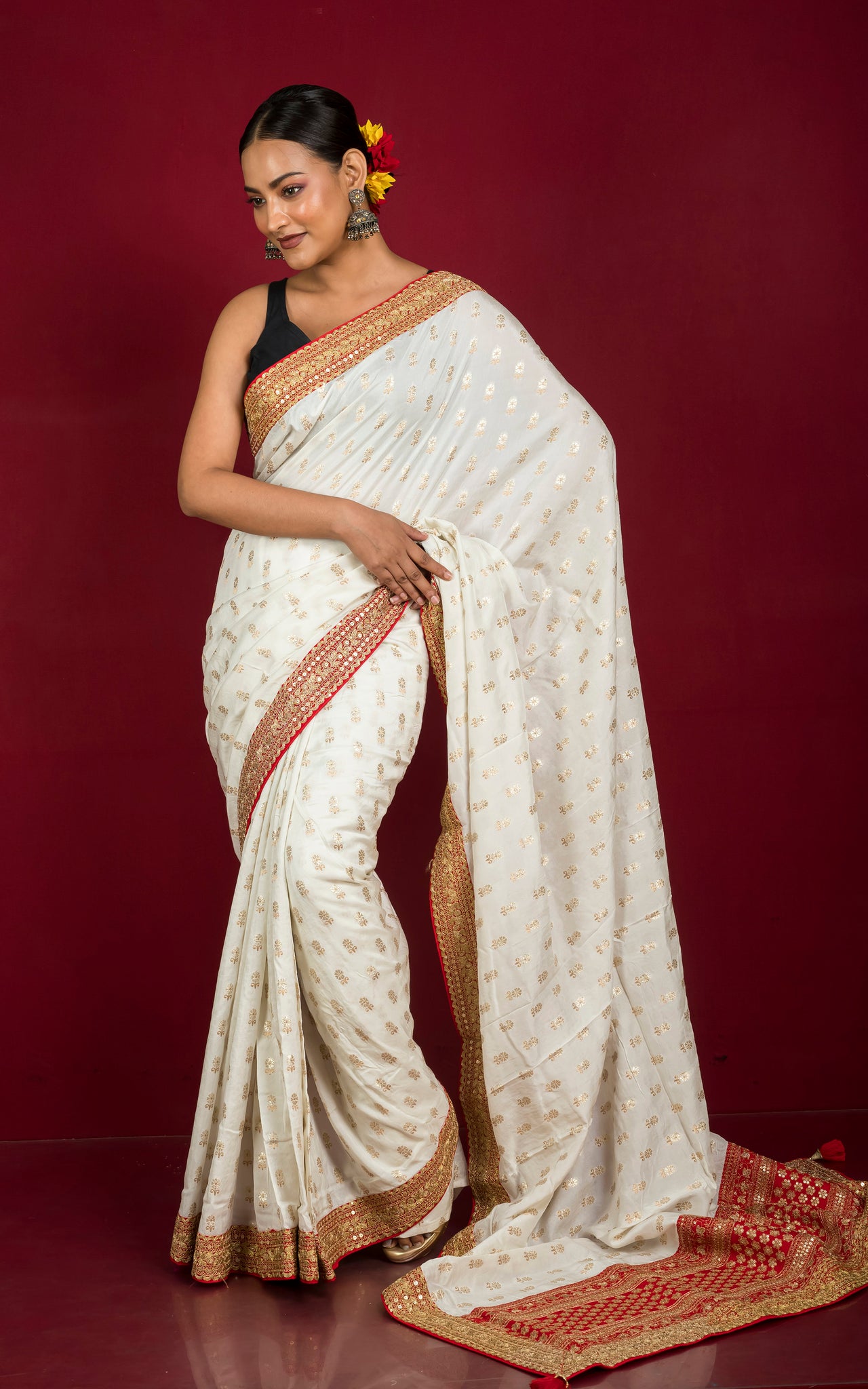 Gorgeous Off White- Red Georgette Saree with Red Blouse