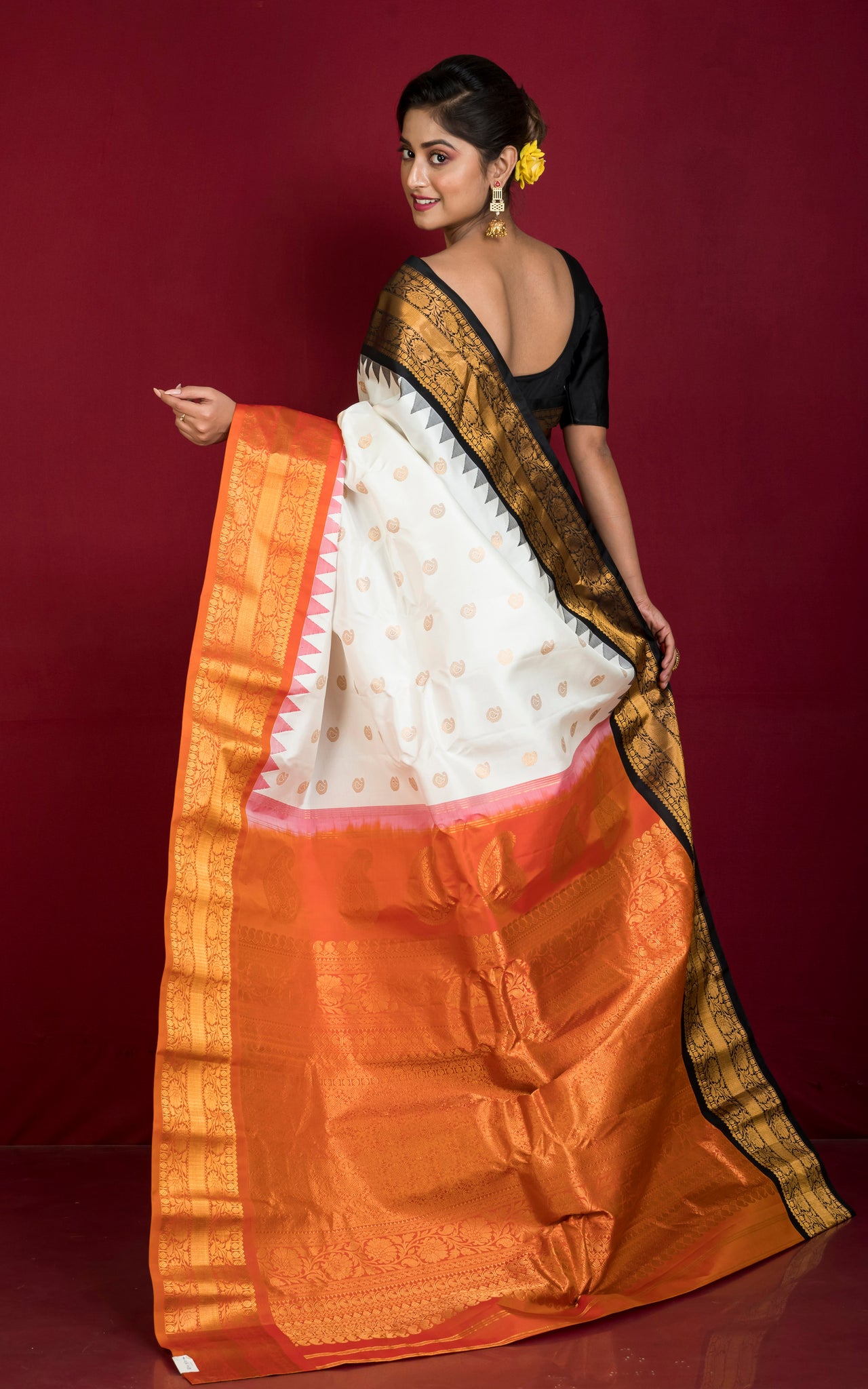 Designer Silk Sarees Online Shopping,Latest Silk Saris Designs from  Kalaniketan: Off White