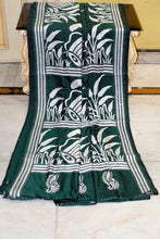 Hand Embroidery Blended Silk Kantha Work Saree in Bottle Green and Off White Thread Work