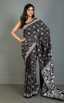 Hand Embroidery Blended Silk Kantha Work Saree in Soot Black and Off White Thread Work
