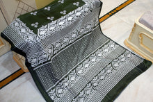 Hand Embroidery Blended Silk Kantha Work Saree in Rifle Green and Off White Thread Work