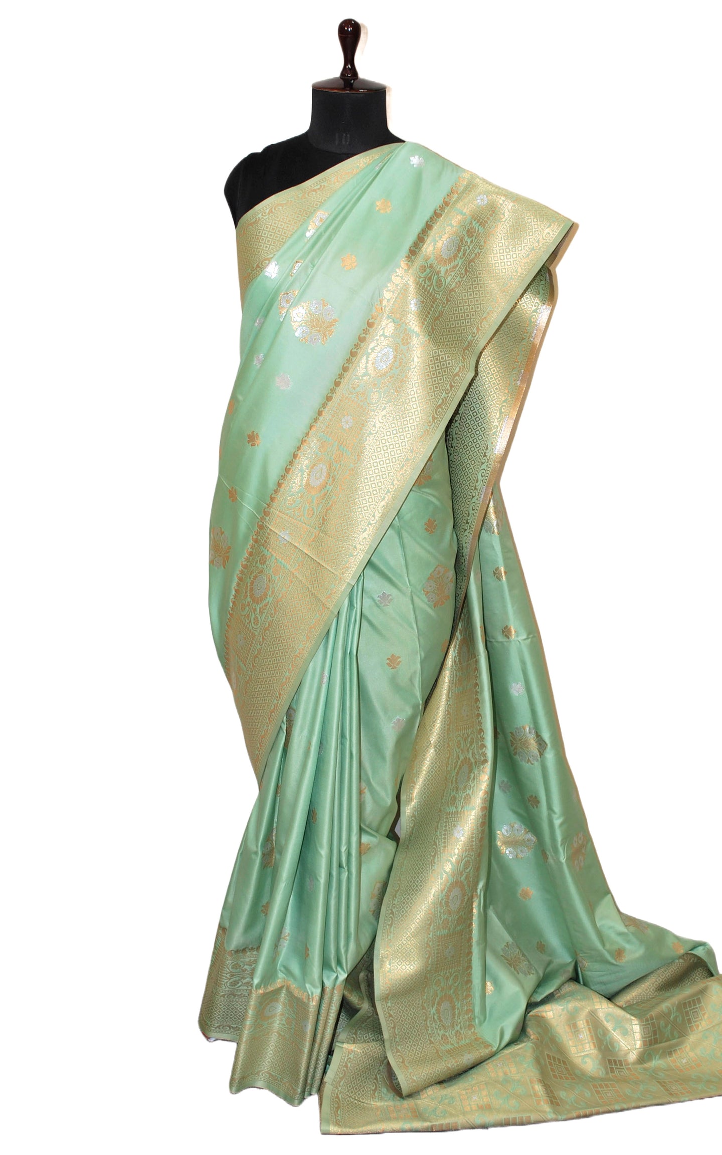 Kanchipuram Silk Saree in Mint Green, Silver and Matt Gold Woven Thread Nakshi Work