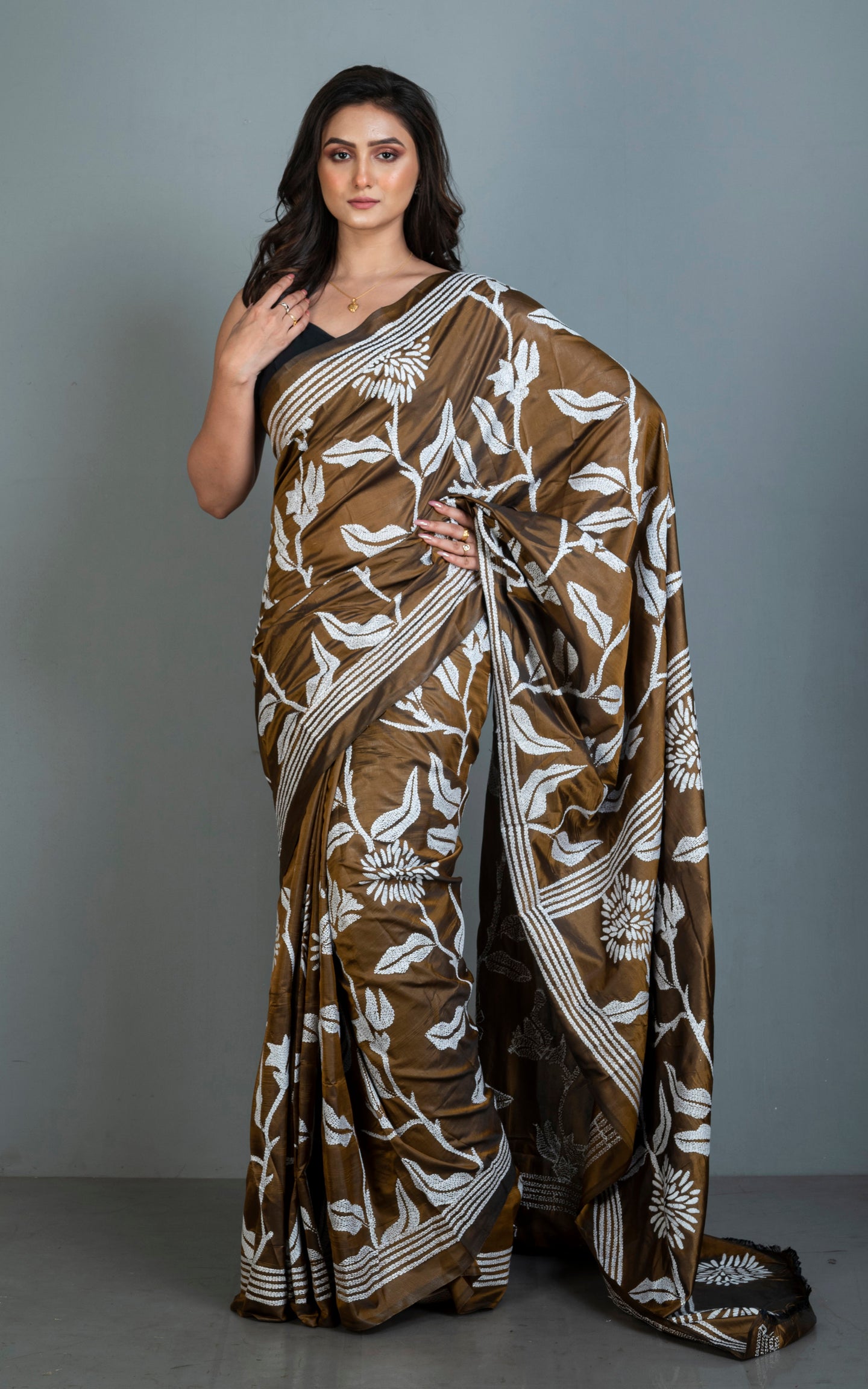 Hand Embroidery Blended Silk Kantha Work Saree in Snuff Brown and Off White Thread Work