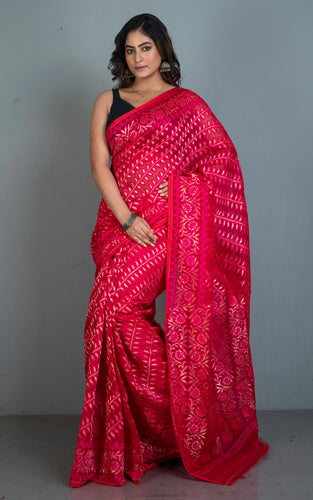 Traditional Soft Jamdani Saree in Raspberry Pink and Gold