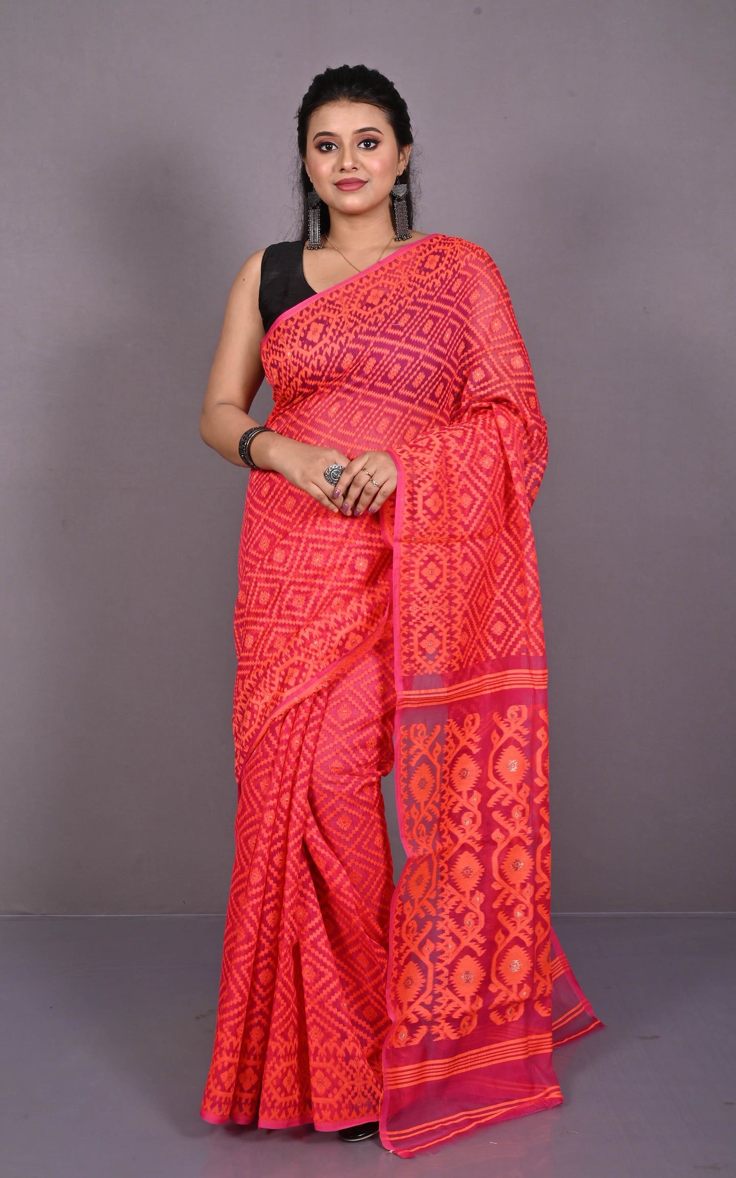Traditional Cotton Muslin Soft Jamdani Saree in Sunset Orange, Pink and Gold