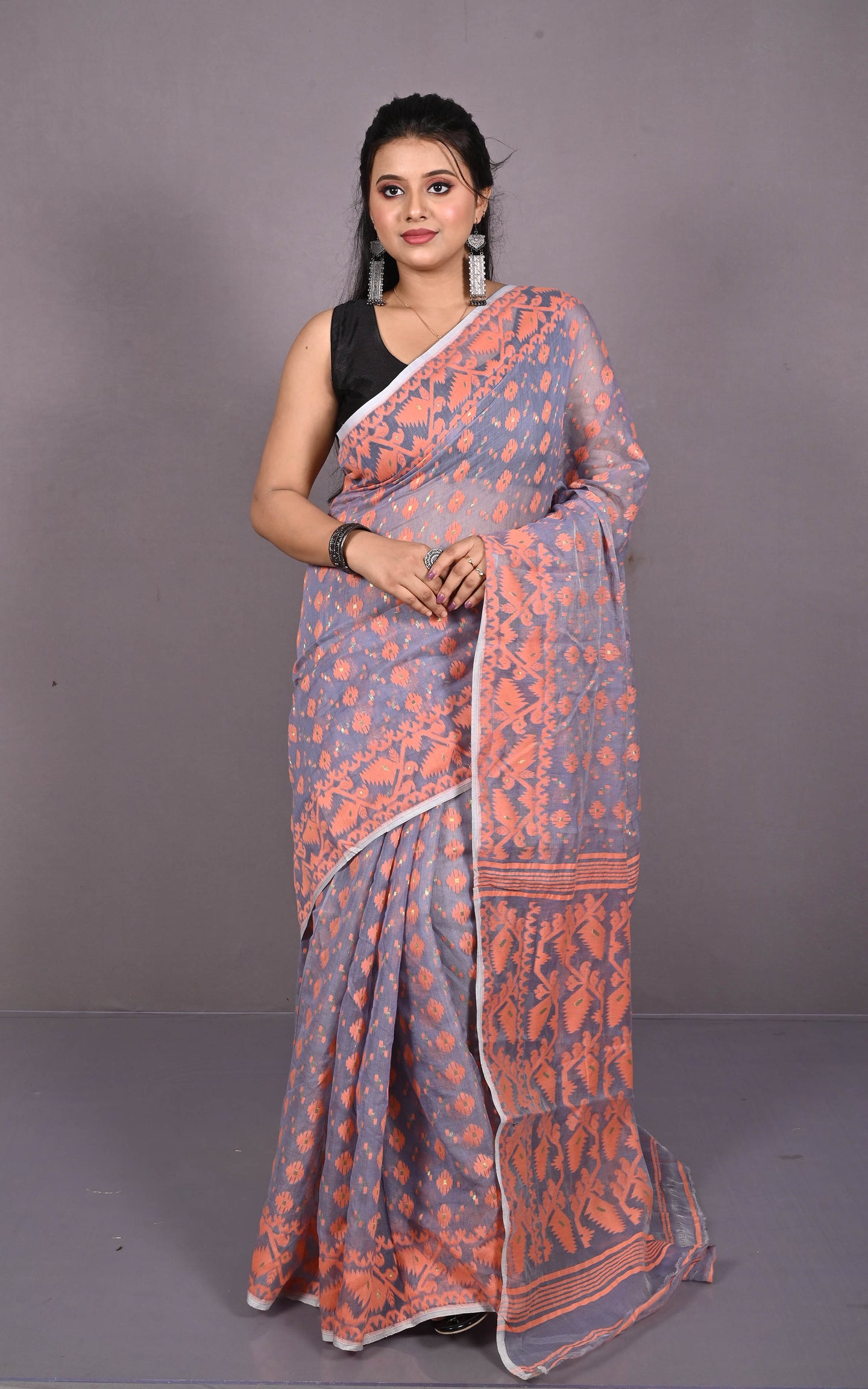 Traditional Cotton Muslin Soft Jamdani Saree in Regent Grey and Flamingo Pink