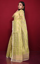 Traditional Soft Jamdani Saree in Beige, Green and Gold