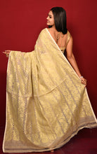 Traditional Soft Jamdani Saree in Beige and Gold