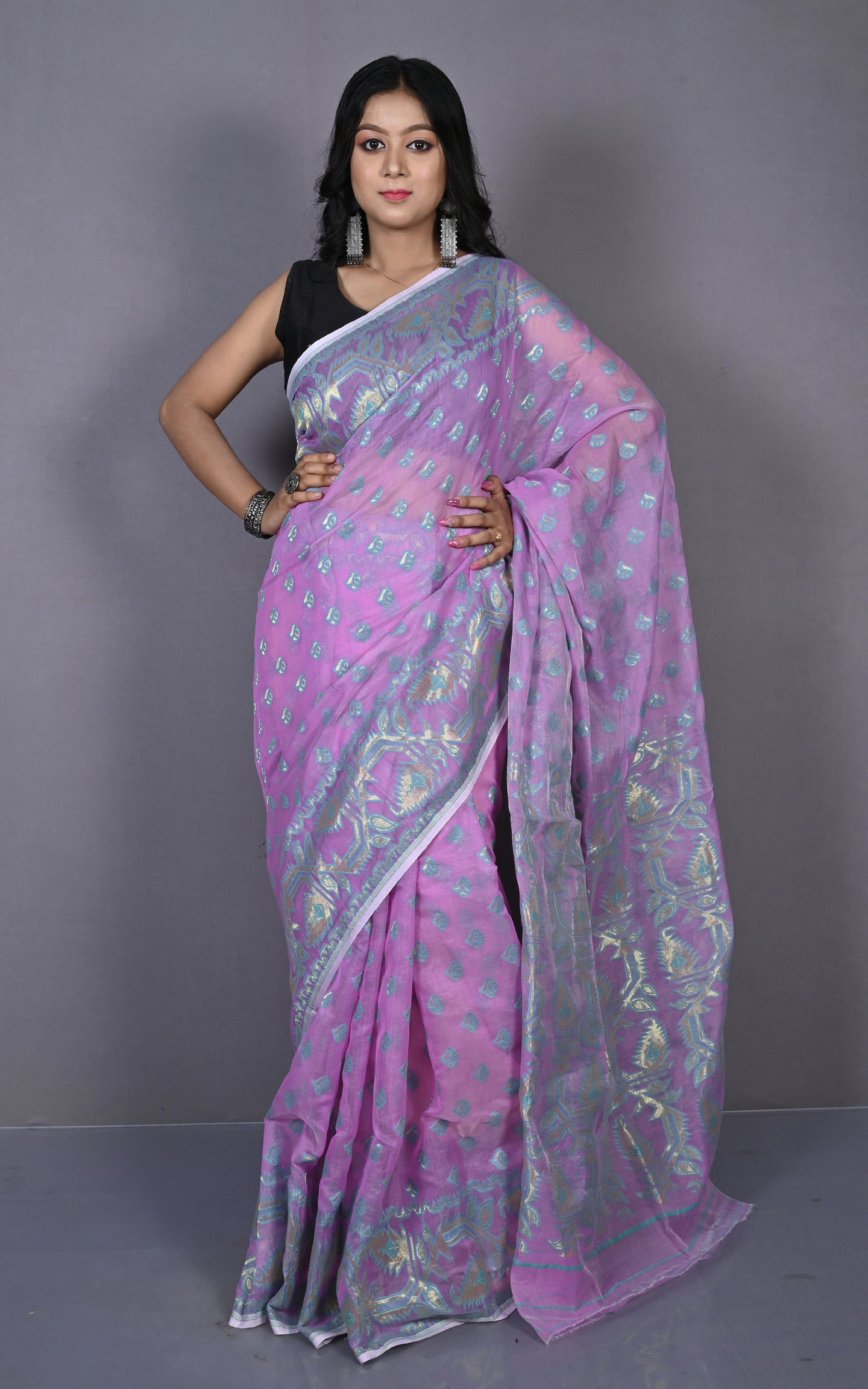 Traditional Soft Jamdani Saree in Pastel Violet, Turquoise and Gold
