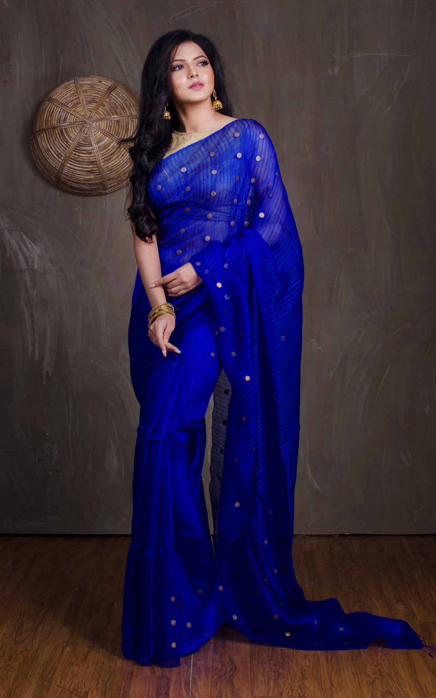 Designer Woven Antique Ginni Work Skirt Border Muslin Matka Silk Saree in Indigo Blue and Antique Gold