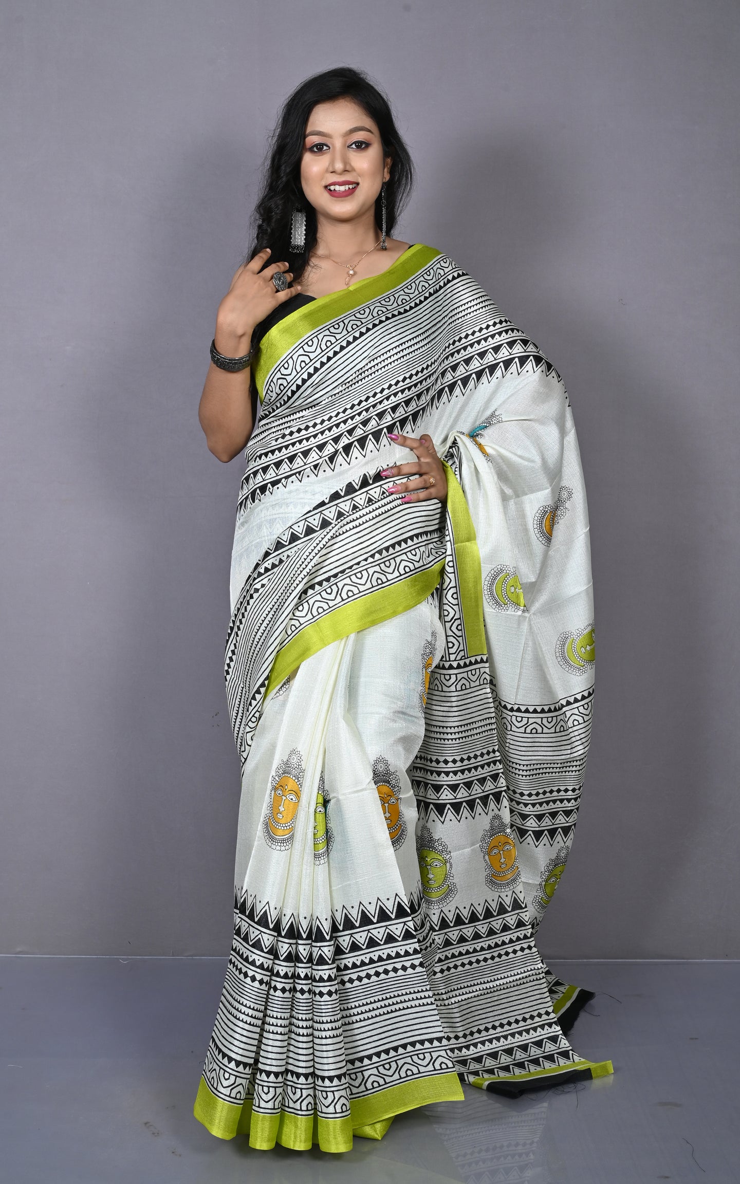 Printed Soft Semi Gicha Silk Saree in Off White, Olive Green and Multicolored