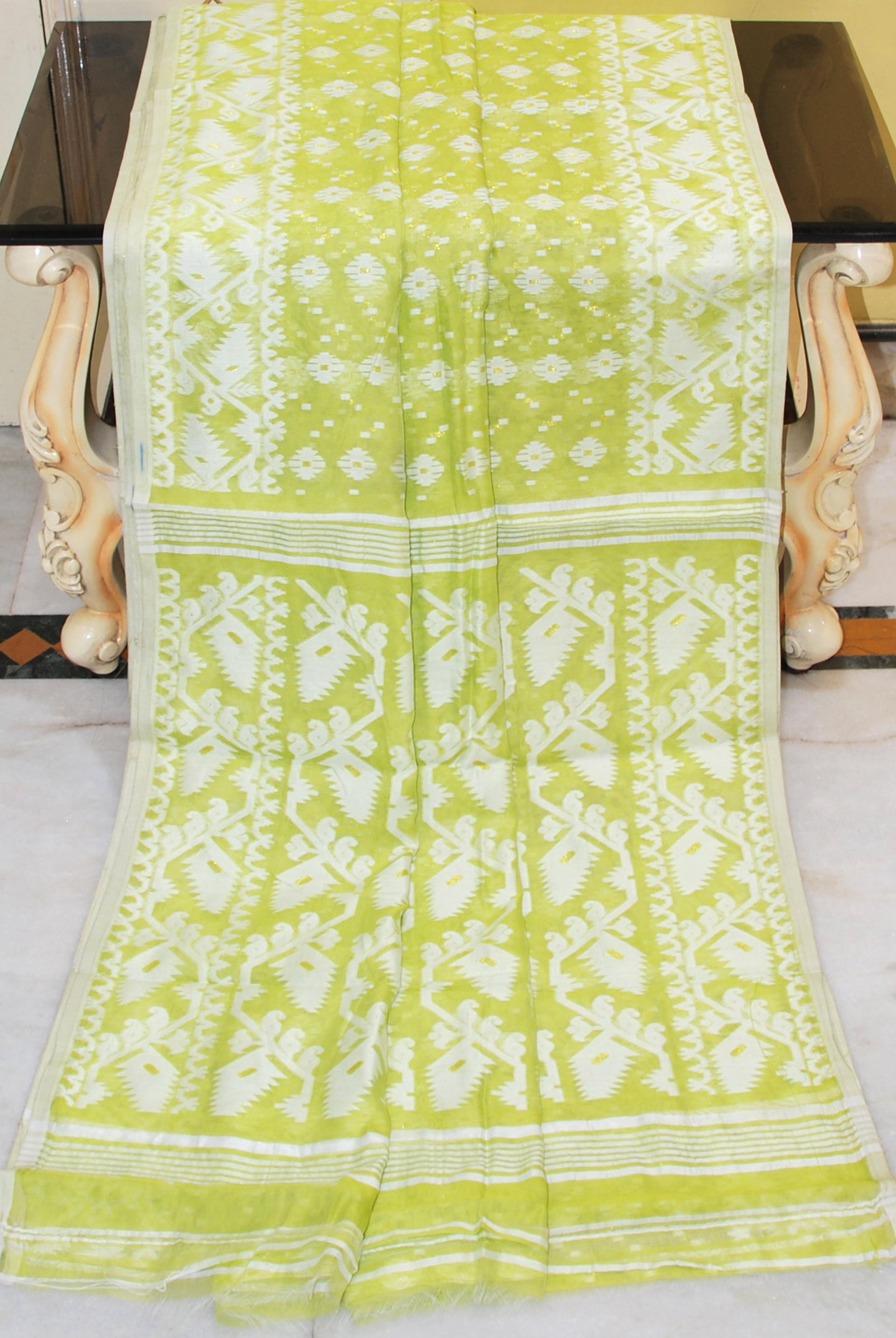 Traditional Cotton Muslin Soft Jamdani Saree in Lime Green, Off White and Gold