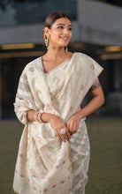 Tantuja Inspired Traditional Karat Nakshi Work Soft Jamdani Saree in Beige, Off White and Mauve