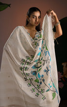 Off-White Striped Soft Cotton Handwoven Jamdani Saree with Bird Motif Pallu