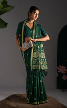 Soft Cotton Jamdani Saree with Golden Lotus Pallu & Blouse Piece - Emerald Bottle Green