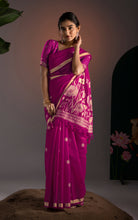 Soft Cotton Jamdani Saree with Golden Lotus Pallu & Blouse Piece - Magenta Pink