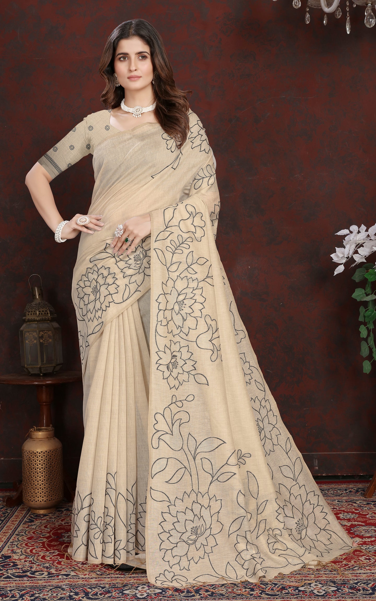 Floral Sketch Nakshi Woven Work Soft Jamdani Saree in Light Taupe and Black