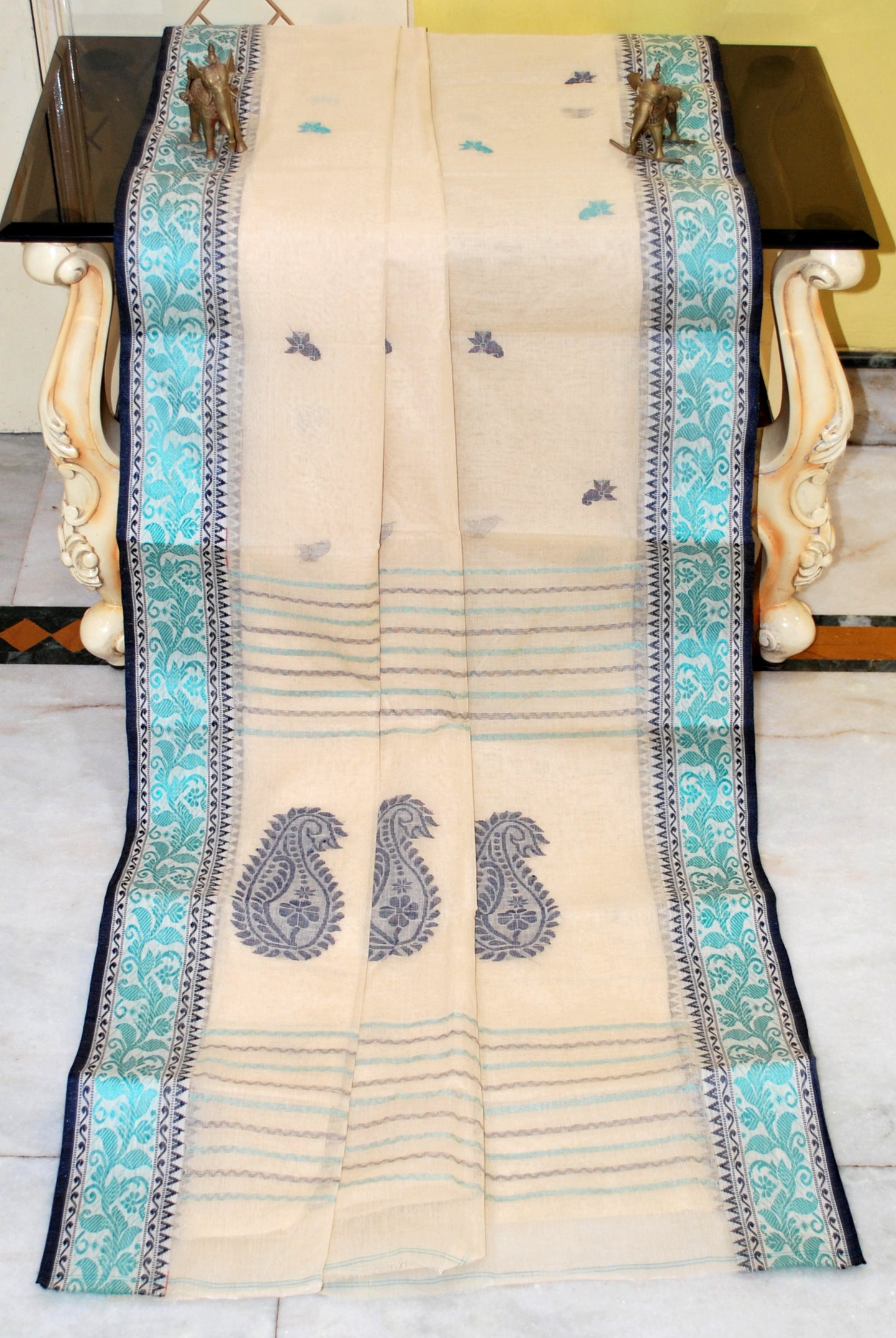 Medium Size Thread Nakshi Border Premium Quality Bengal Handloom Cotton Saree in Beige, Sea Green and Black