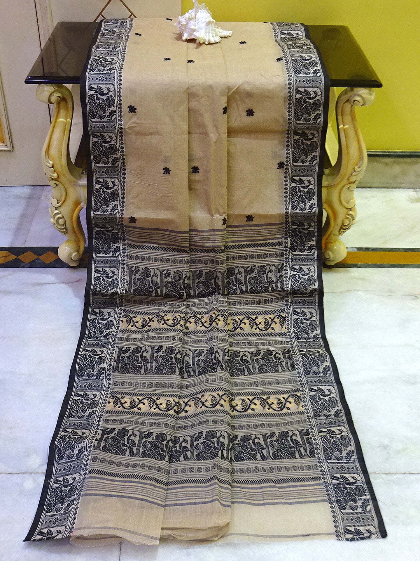 Bengal Handloom Cotton Baluchari Saree in Beige and Black