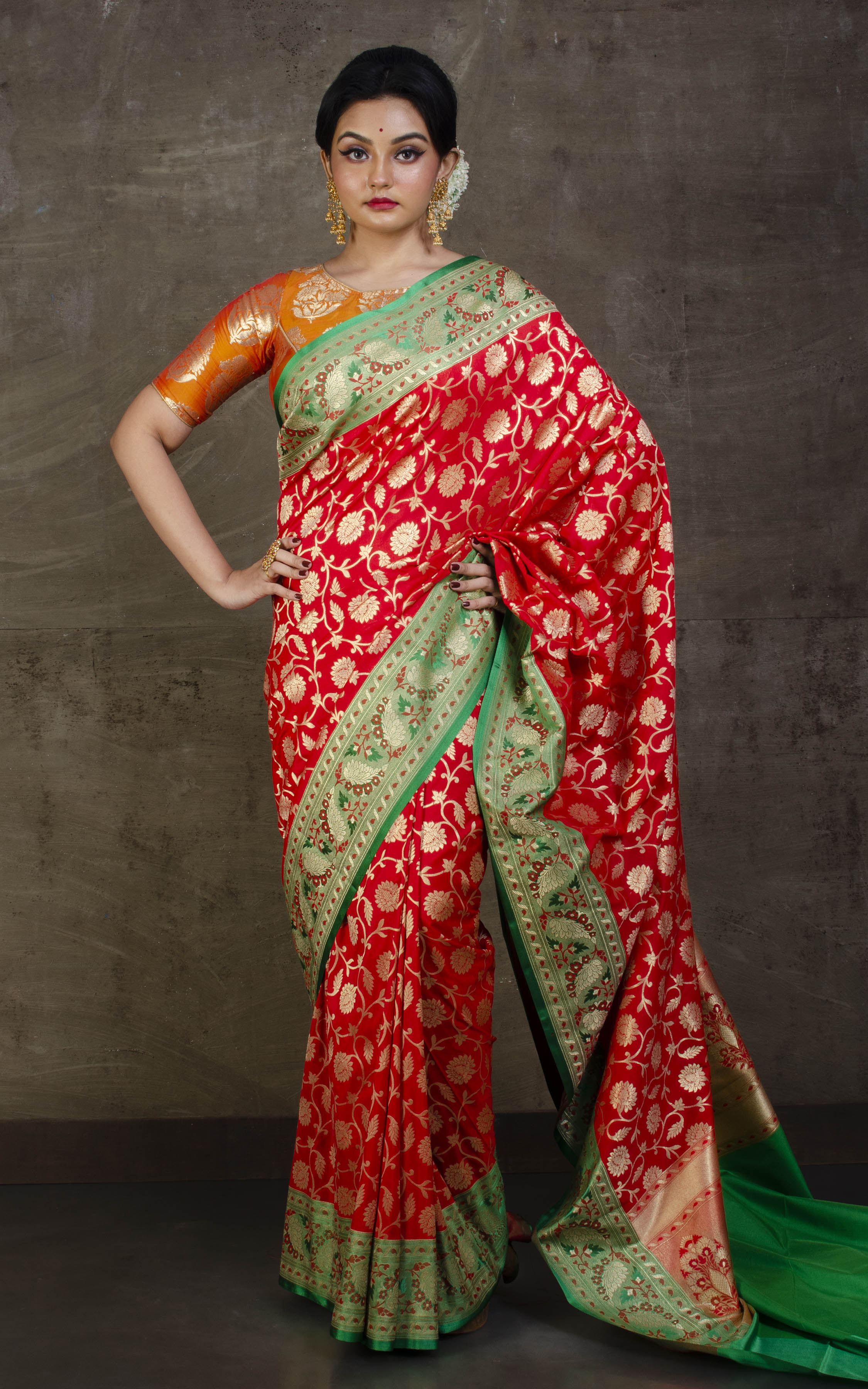 Bridal Pink Pure Banarasi Katan Silk Floral Jaal Saree Elegantt Drapes